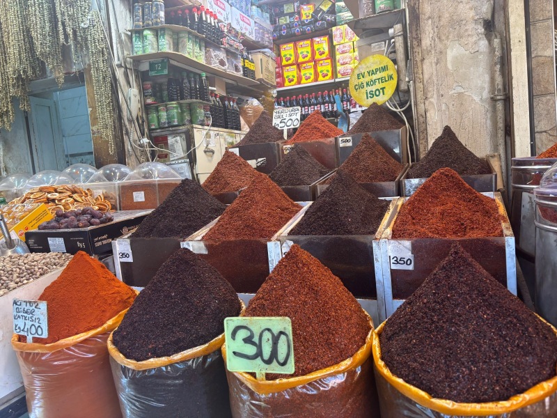 Sanliurfa spice market